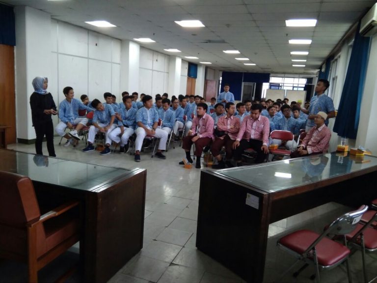Tour De Kampus SMA Ar Rohmah; Membangun Obsesi Masa Depan