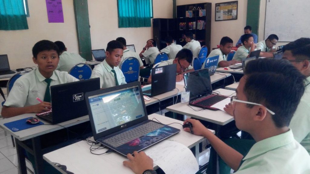 UNBK SMP Ar Rohmah 2018; Mempertahankan Prestasi Terbaik 10 unbk smp 2018