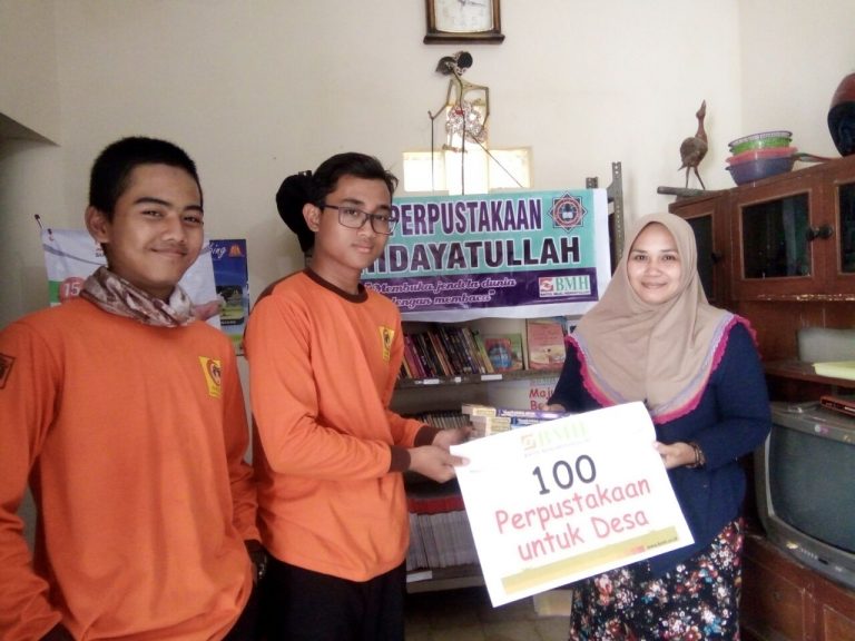 Kaleidoskop Kegiatan PDPH SMA Ar Rohmah 2018 “Bakti Santri Untuk Umat”