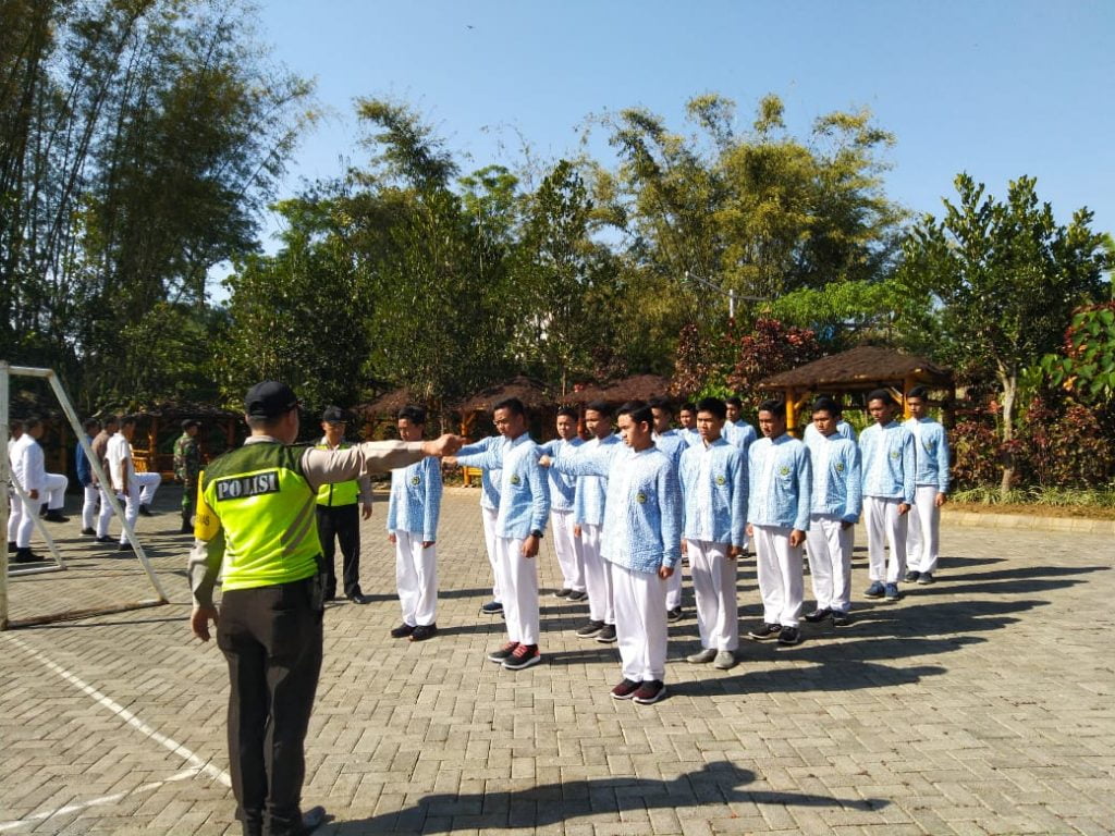 Seleksi Paskibra SMA Ar Rohmah 7