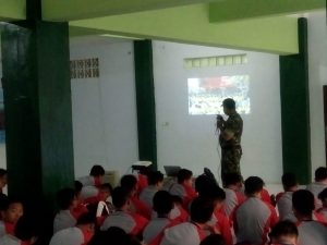 Panitia MPLS SMA Ar Rohmah Bersinergi Dengan TNI AD 3 sma4