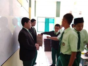Semangat #Aksi Peduli Lombok# SMP Ar-Rohmah 2 Aksi Peduli Lombok 2