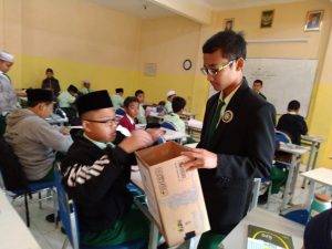 Semangat #Aksi Peduli Lombok# SMP Ar-Rohmah 9 Aksi Peduli Lombok 9