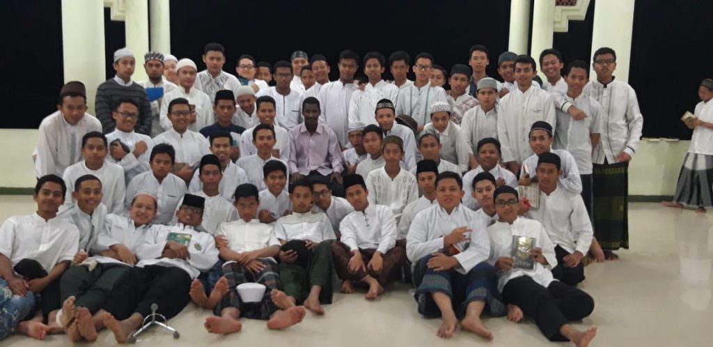 bahasa asing di lingkungan SMA Ar Rohmah