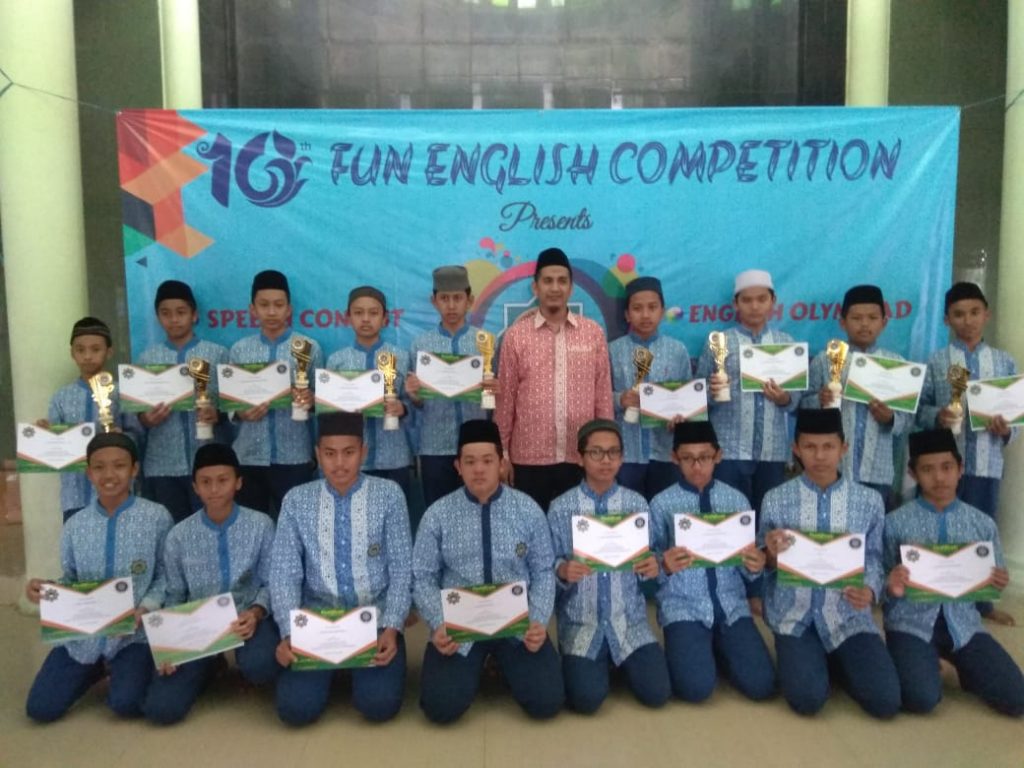 Fun English Competition In SMP Ar Rohmah Boarding School