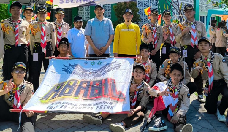 Juara 1 Fotografi Leopard 2024, Santri SMP Ar-Rohmah Tunjukkan Bakat Luar Biasa