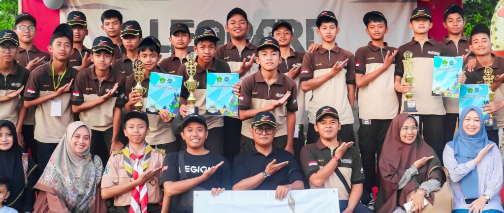 Keren! Santri SMP Ar-Rohmah Putra Borong Juara di Kompetisi Leopard 2024 9 Keren! Santri SMP Ar-Rohmah Putra Borong Juara di Kompetisi Leopard 2024