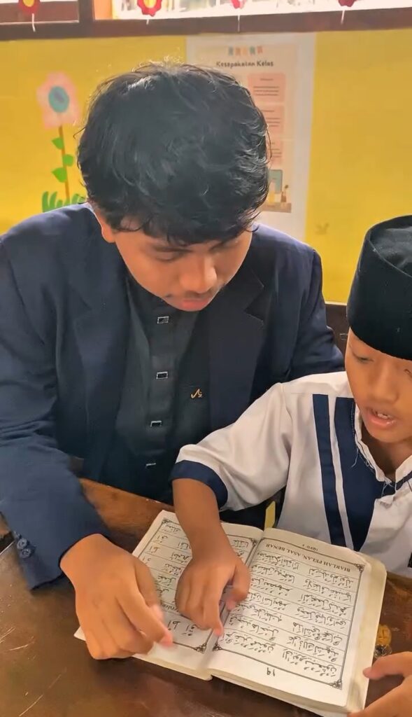 Kisah Inspiratif Santri SMA Ar-Rohmah Putra Praktik Dakwah di Lereng Gunung Kawi
