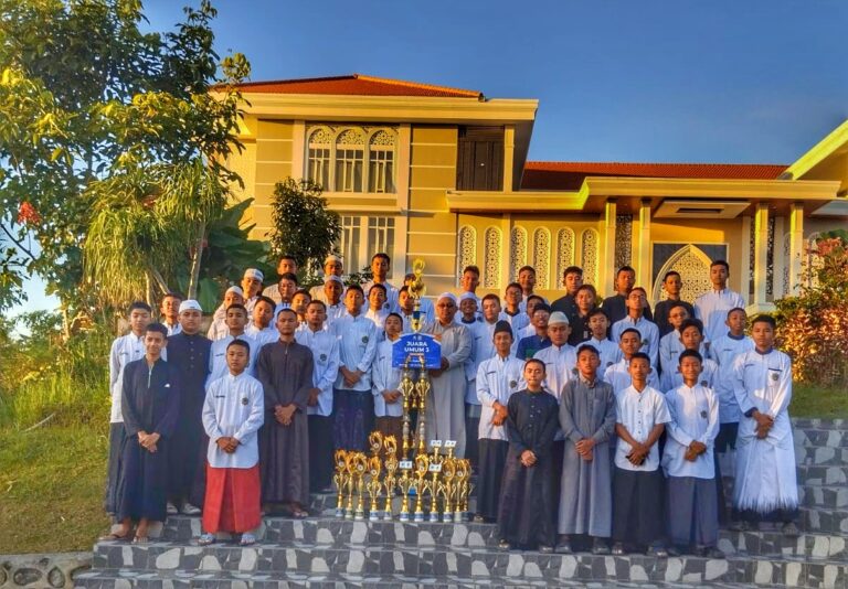 SMP Ar-Rohmah Putra Boyong 49 Medali KAMI Festival 2025